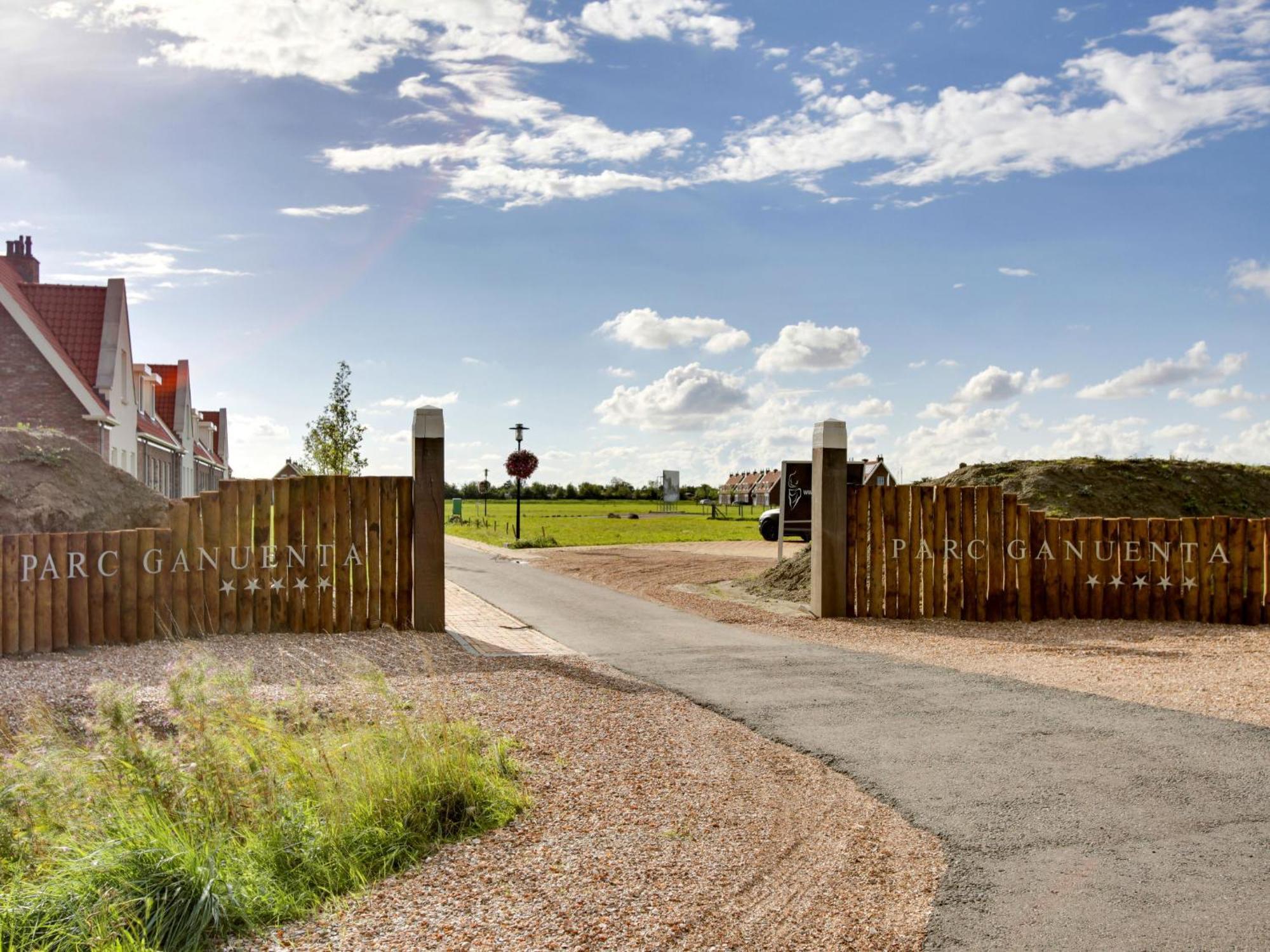 Ganuenta-1 By Interhome * Colijnsplaat